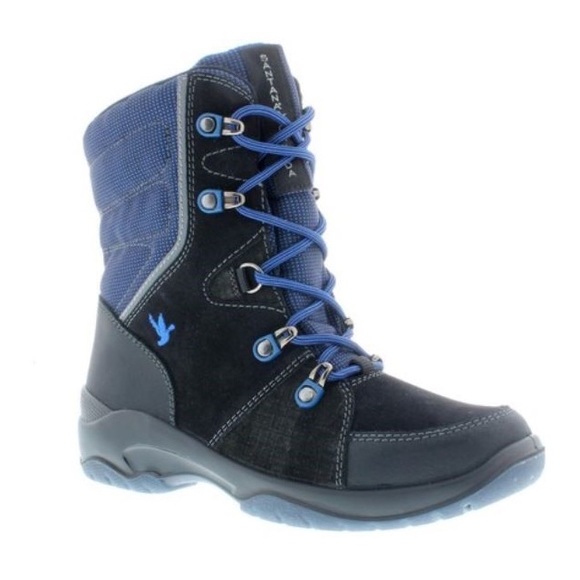 Santana Canada Other - New Santana Canada Snow Boots Retail $229